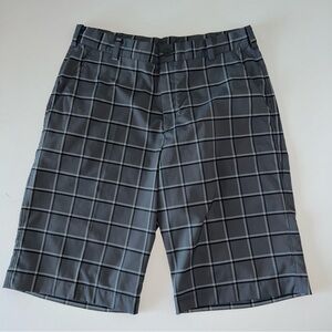 Nike mens grey black plaid 12”‎ inseam polyester golf shorts size 32